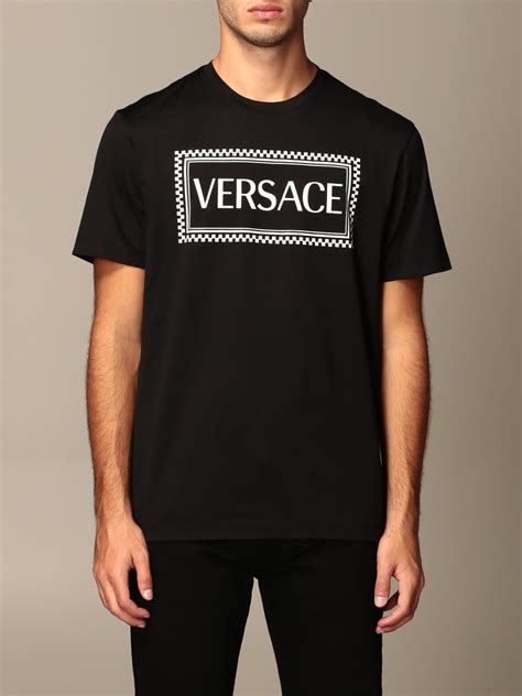 t-shirt versace nera semplice|vestaglia versace uomo.